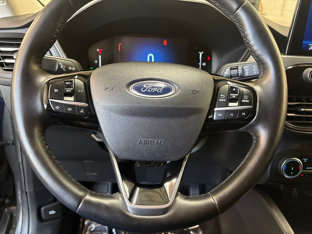 Thumbnail: 2024 Ford Escape - 8