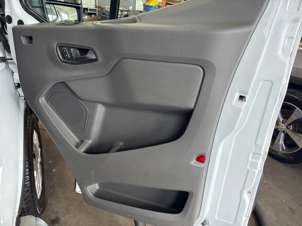 Thumbnail: 2023 Ford Transit Series - 27