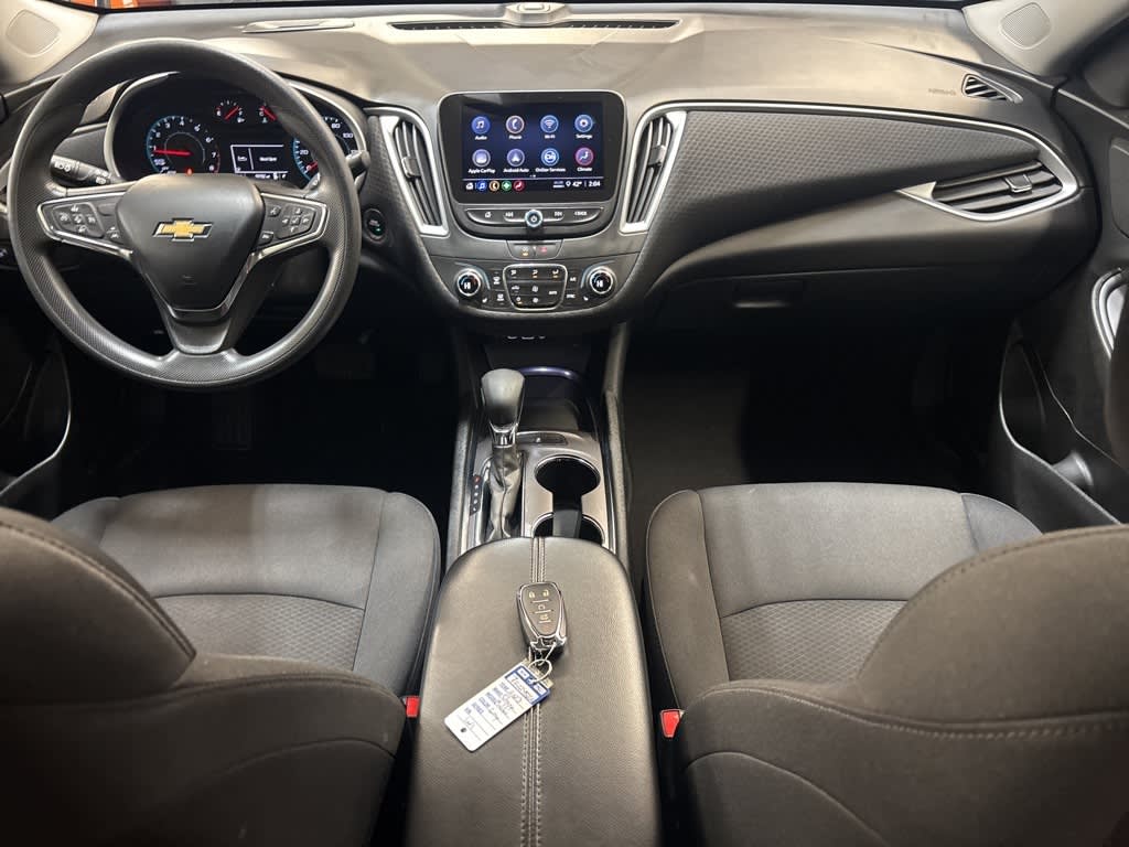 Thumbnail: 2023 Chevrolet Malibu - 8