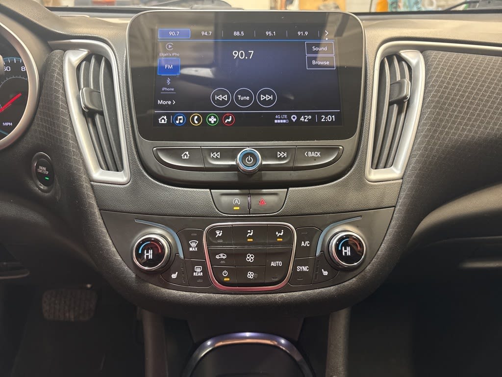 Thumbnail: 2023 Chevrolet Malibu - 13