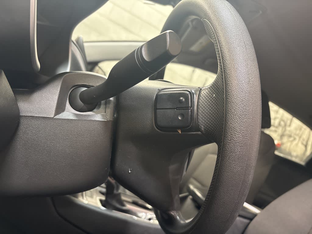 Thumbnail: 2023 Chevrolet Malibu - 25