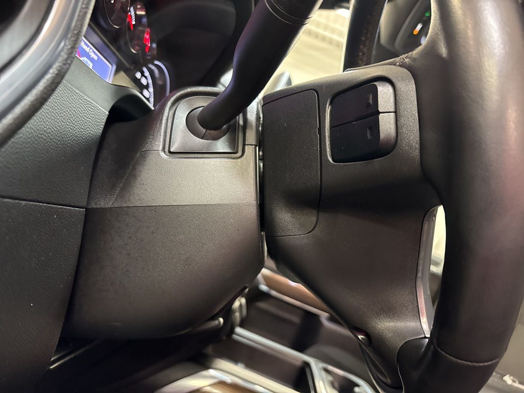 Thumbnail: 2022 Chevrolet Silverado 1500 - 23