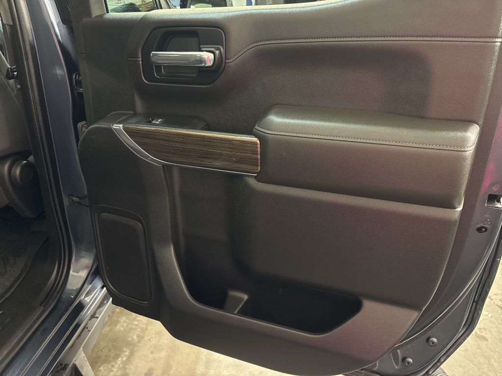 Thumbnail: 2022 Chevrolet Silverado 1500 - 31