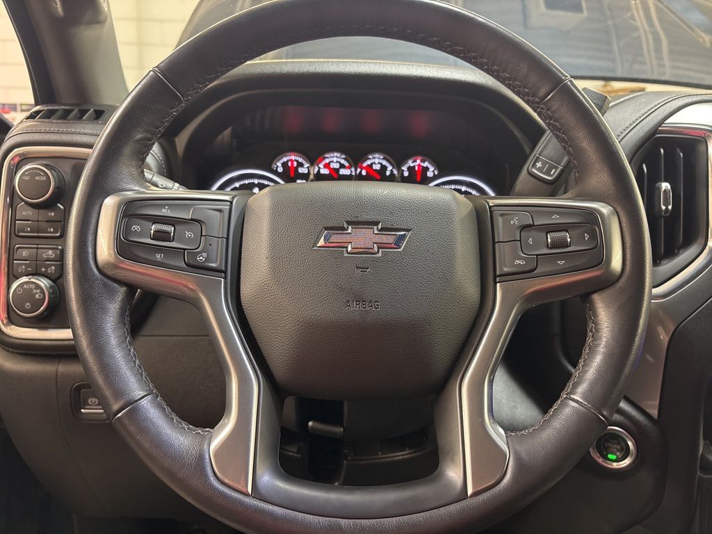 Thumbnail: 2022 Chevrolet Silverado 1500 - 8