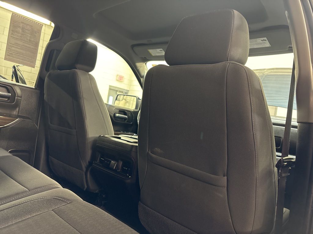 Thumbnail: 2022 Chevrolet Silverado 1500 - 10