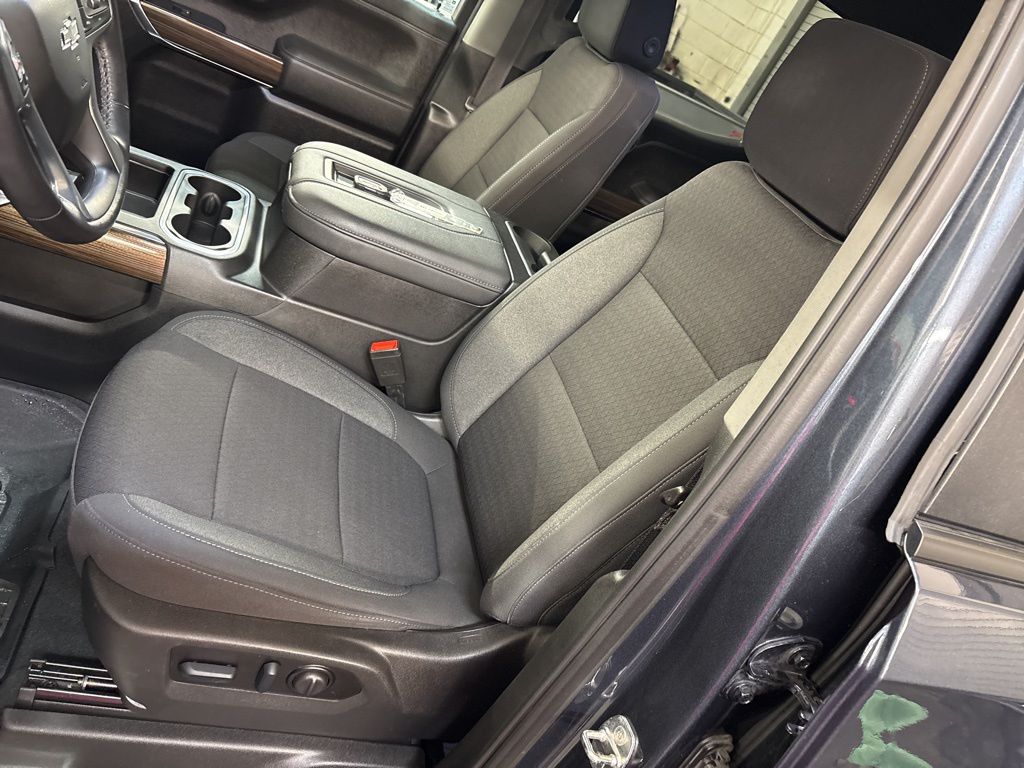 Thumbnail: 2022 Chevrolet Silverado 1500 - 9