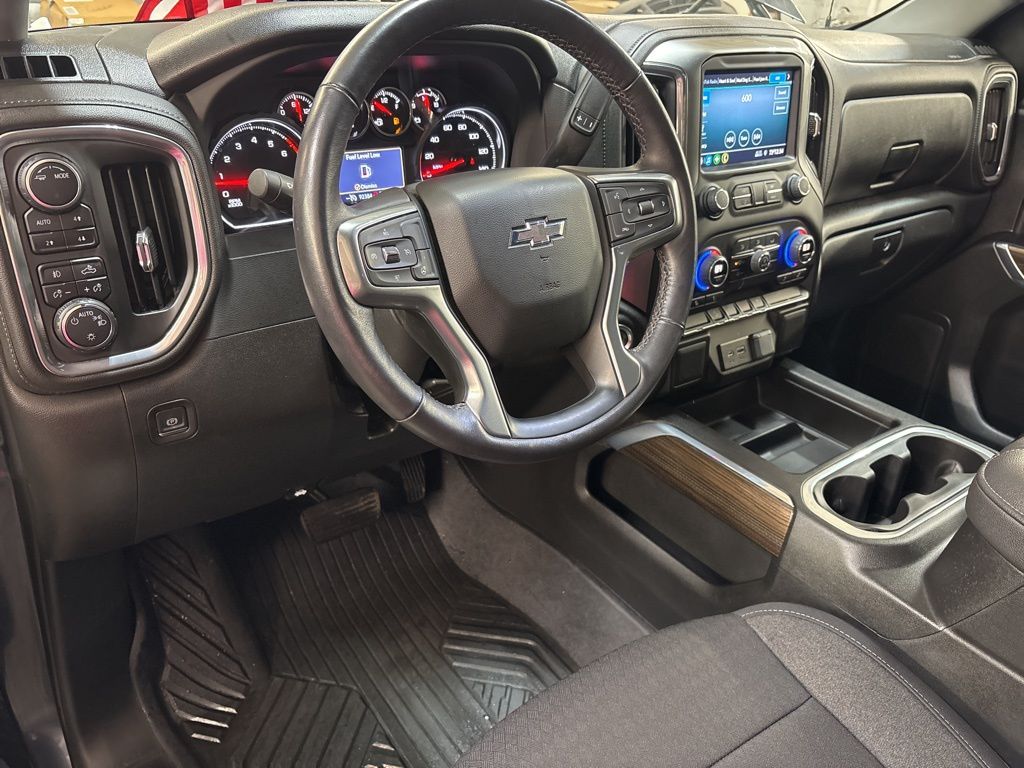 Thumbnail: 2022 Chevrolet Silverado 1500 - 2