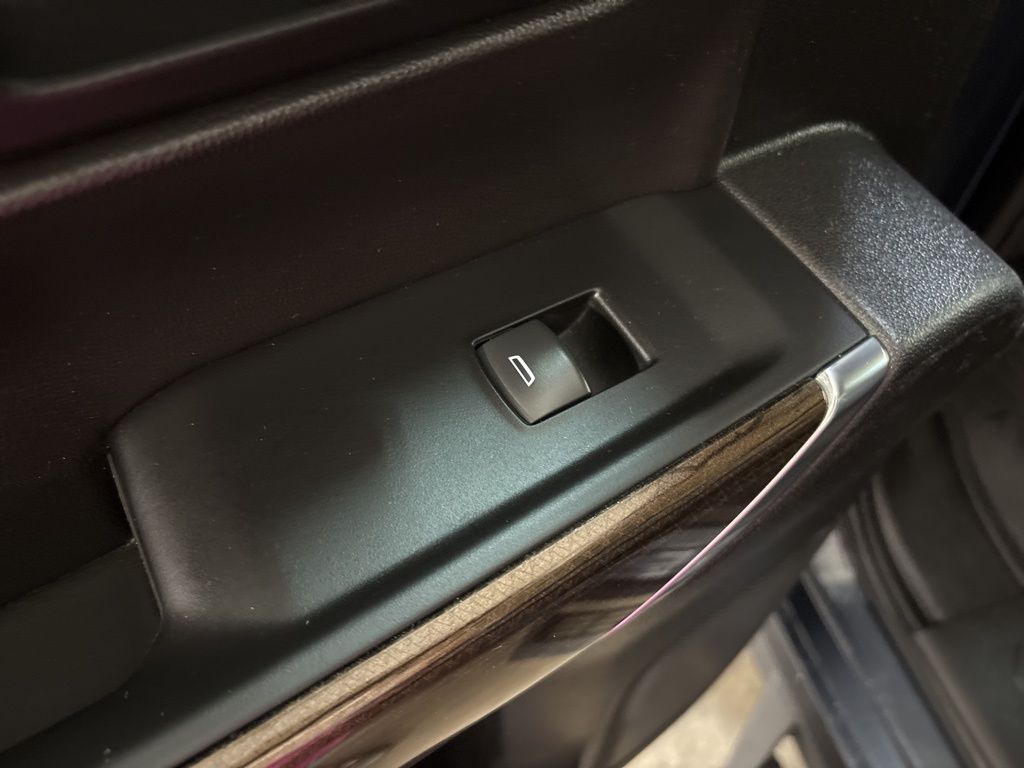 Thumbnail: 2022 Chevrolet Silverado 1500 - 29