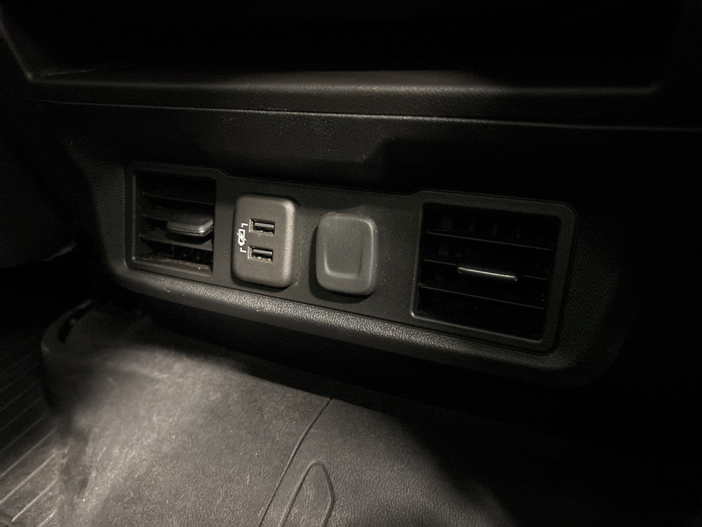 Thumbnail: 2020 Chevrolet Silverado 1500 - 32