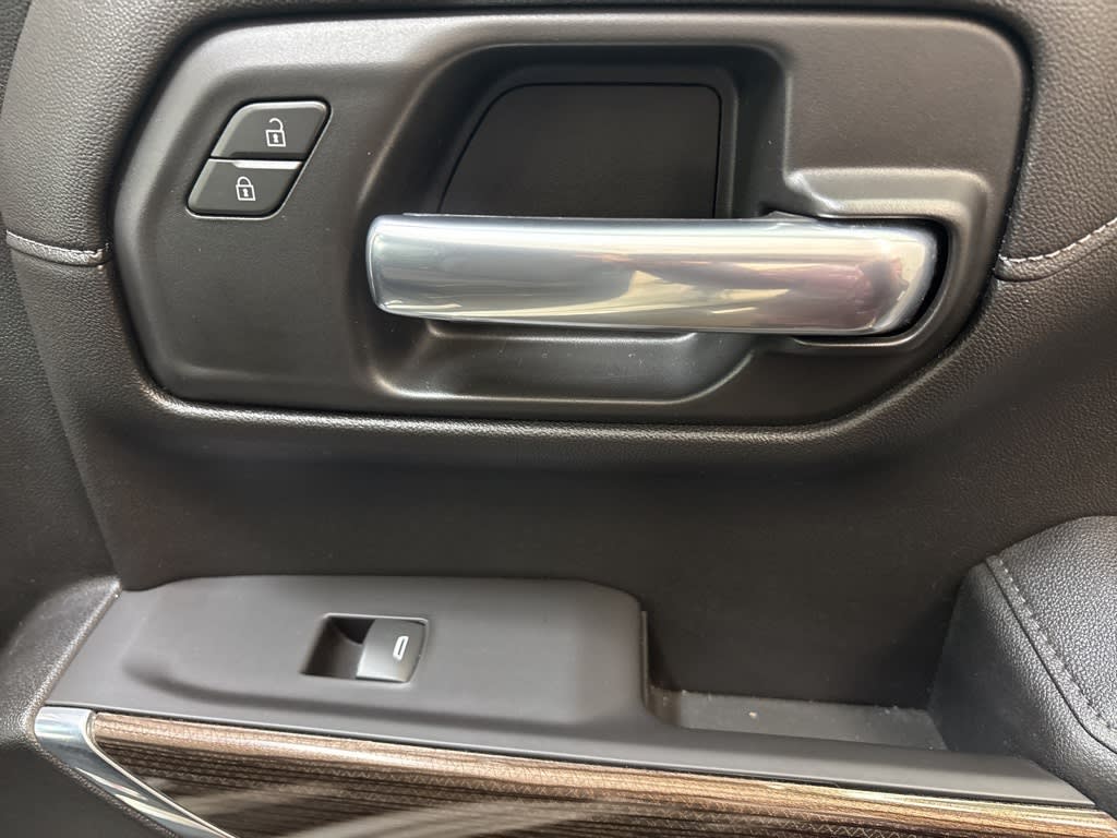 Thumbnail: 2020 Chevrolet Silverado 1500 - 34