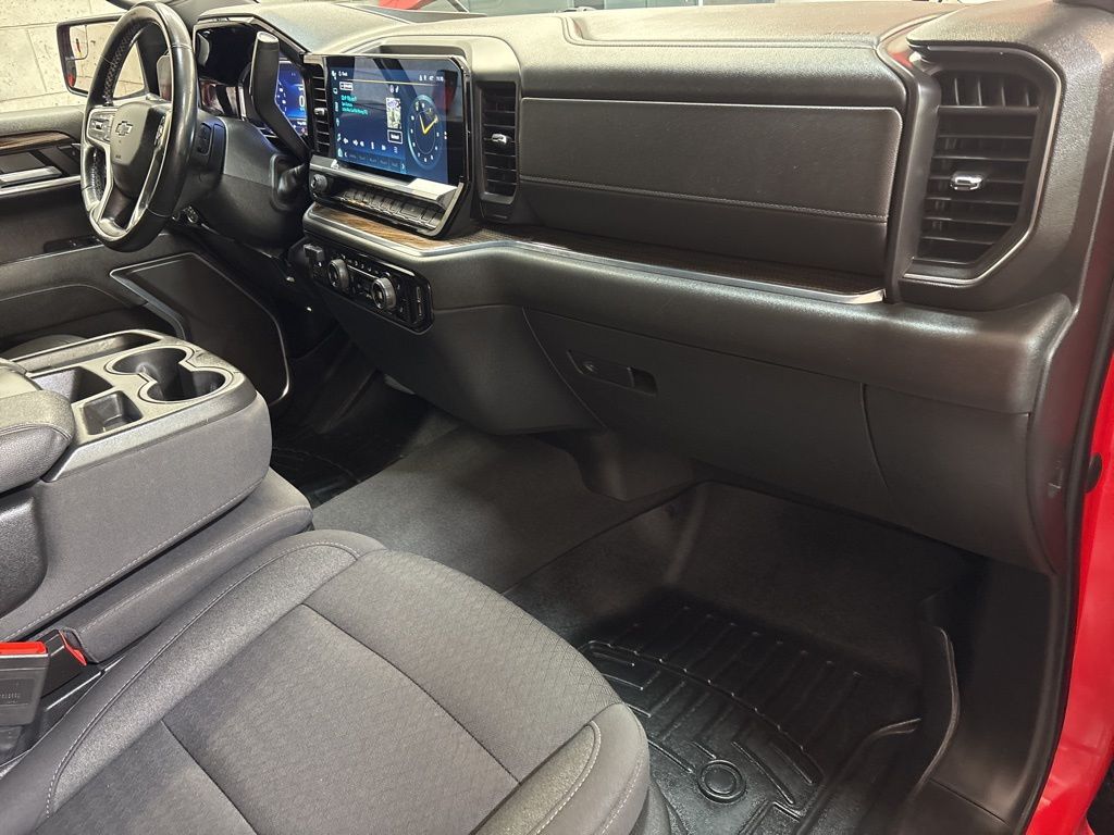 Thumbnail: 2023 Chevrolet Silverado 1500 - 40