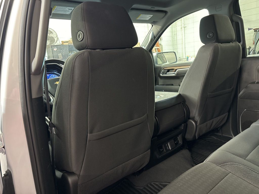 Thumbnail: 2025 Chevrolet Silverado 1500 - 10