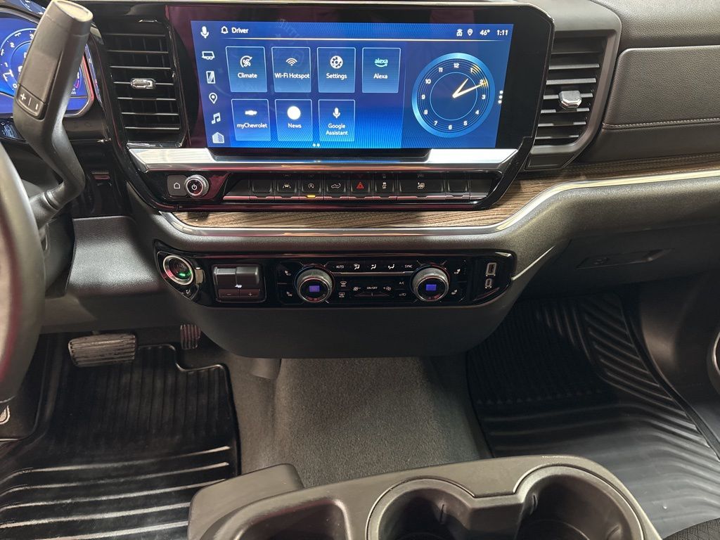 Thumbnail: 2025 Chevrolet Silverado 1500 - 24