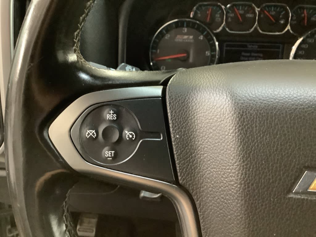 2017 Chevrolet Silverado 1500 LT Z71 25