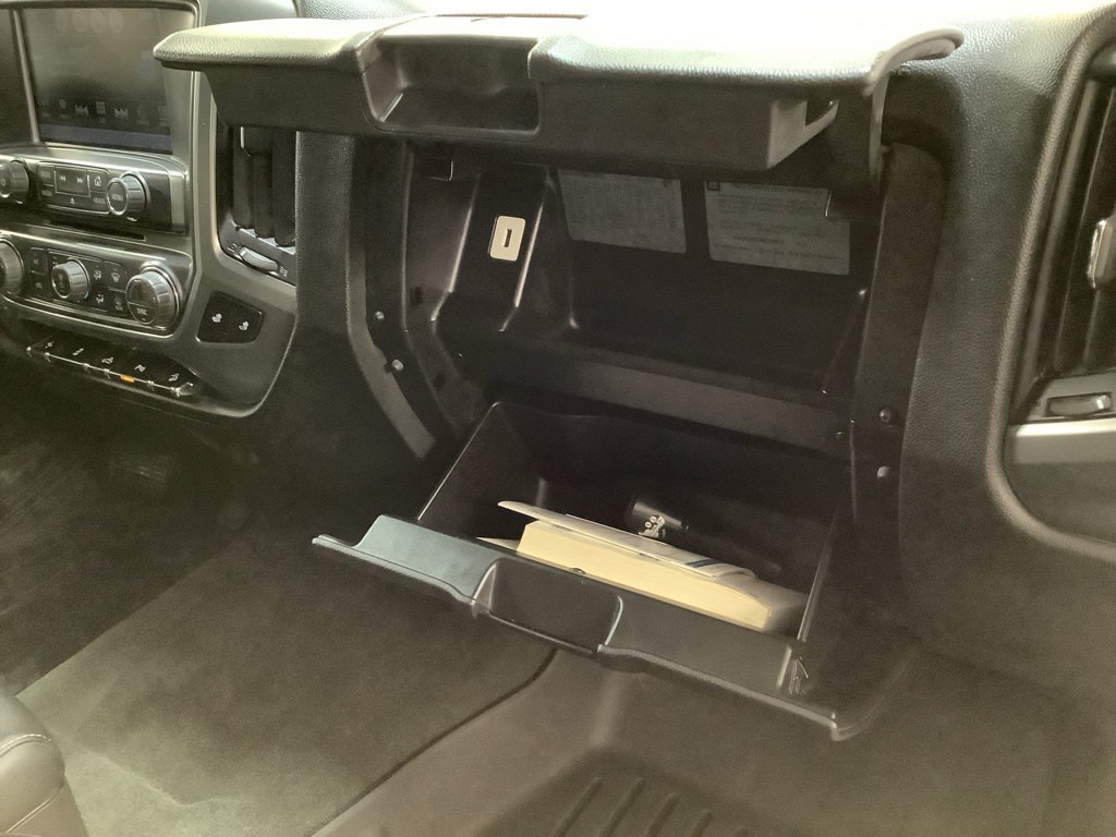 2017 Chevrolet Silverado 1500 LT Z71 43