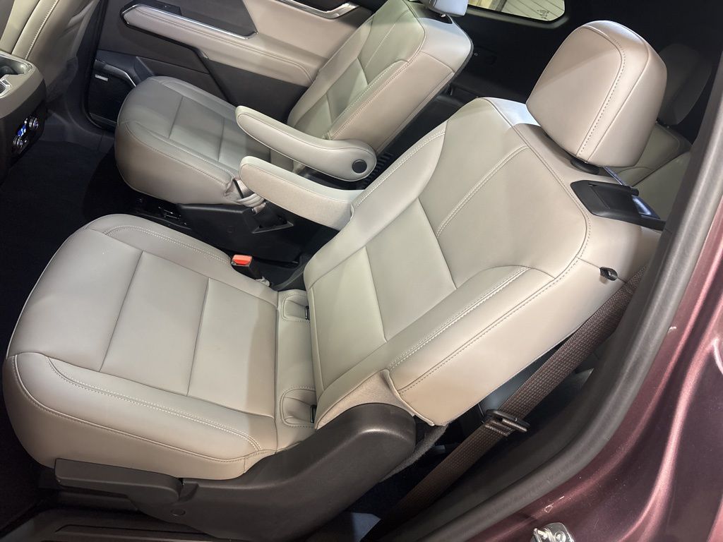 Thumbnail: 2024 GMC Acadia - 9