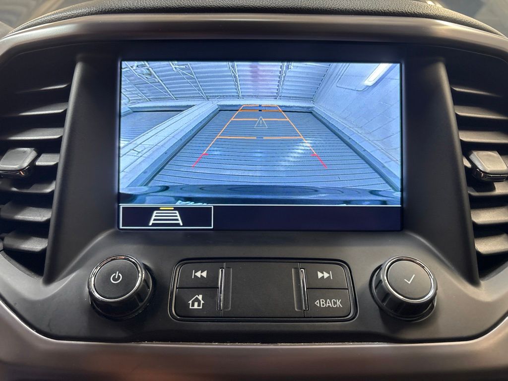 Thumbnail: 2020 GMC Acadia - 32