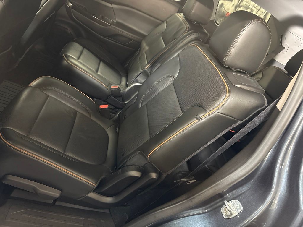 Thumbnail: 2020 GMC Acadia - 39