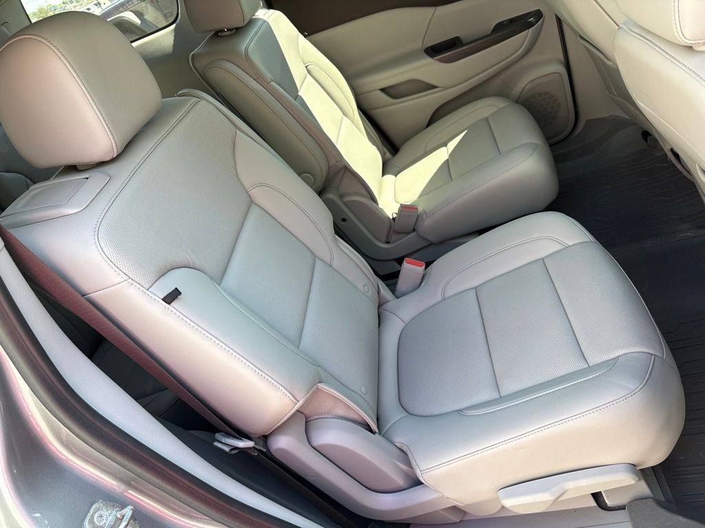 Thumbnail: 2023 GMC Acadia - 38