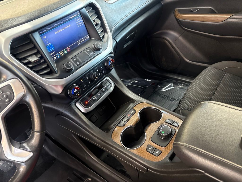 Thumbnail: 2020 GMC Acadia - 11