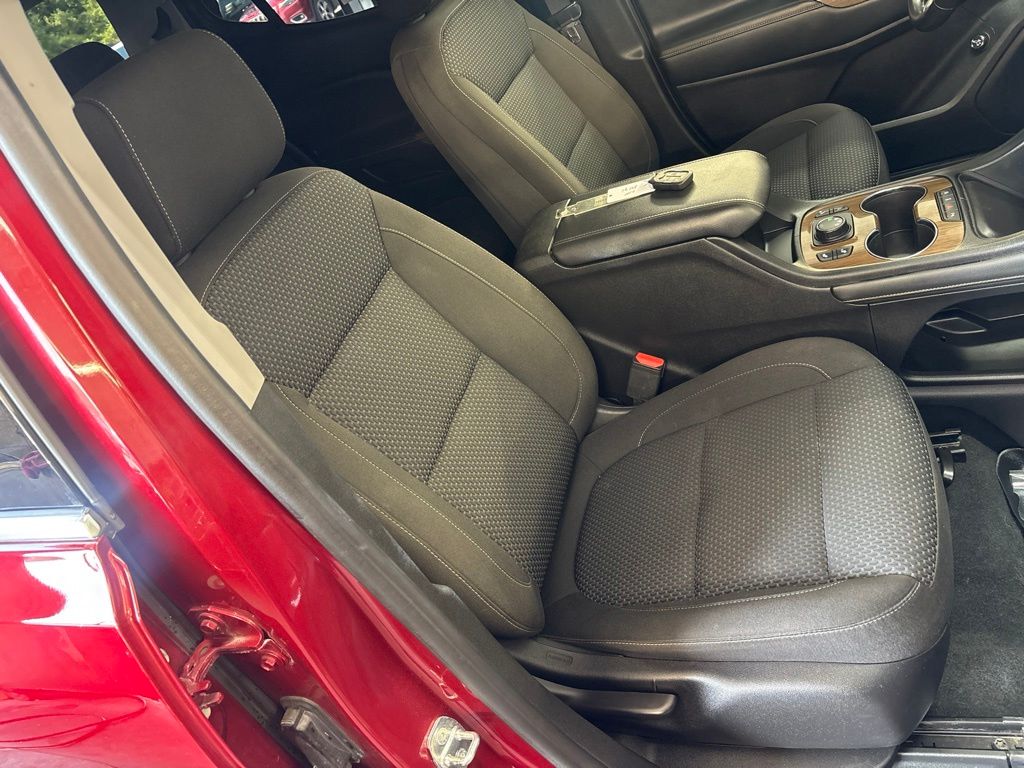 Thumbnail: 2020 GMC Acadia - 46