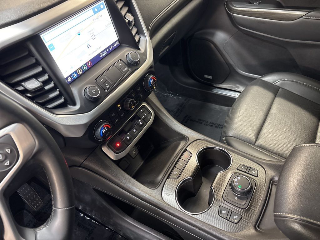 Thumbnail: 2023 GMC Acadia - 15