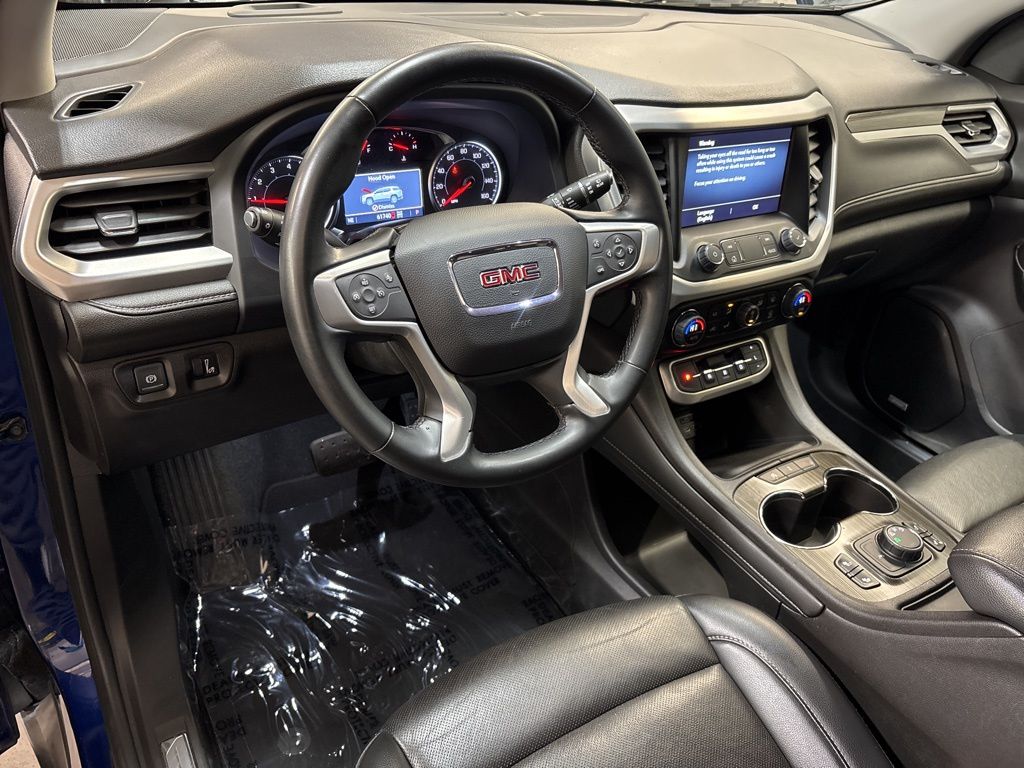 Thumbnail: 2023 GMC Acadia - 2