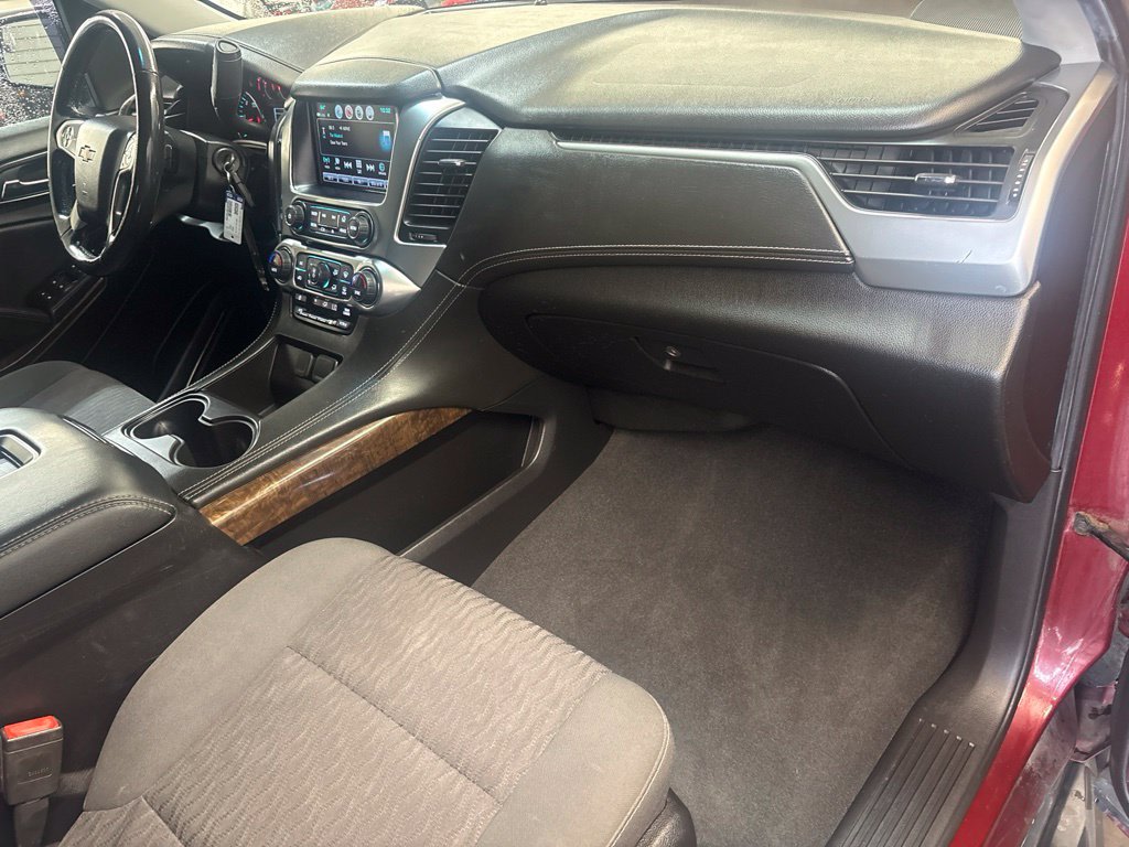 Thumbnail: 2019 Chevrolet Tahoe - 12