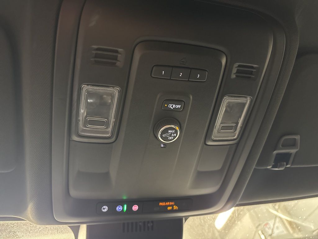 Thumbnail: 2024 Chevrolet Tahoe - 26