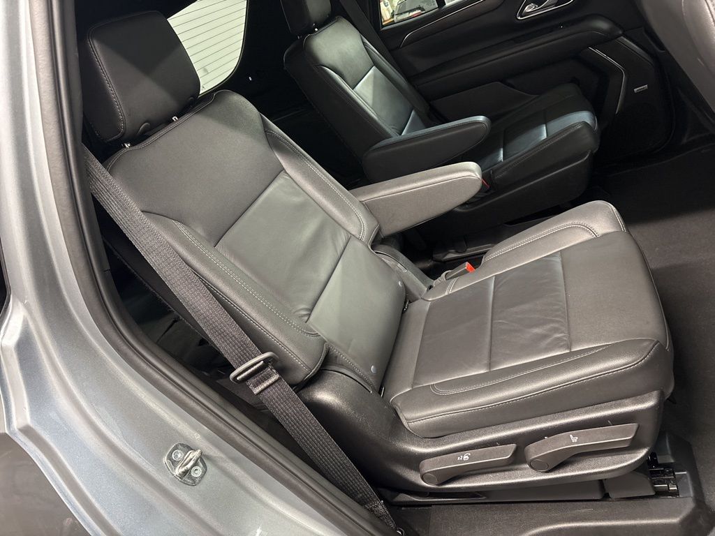 Thumbnail: 2024 Chevrolet Tahoe - 40