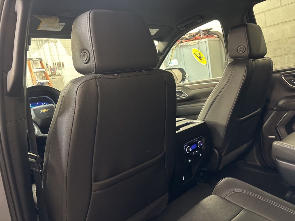 Thumbnail: 2024 Chevrolet Tahoe - 10