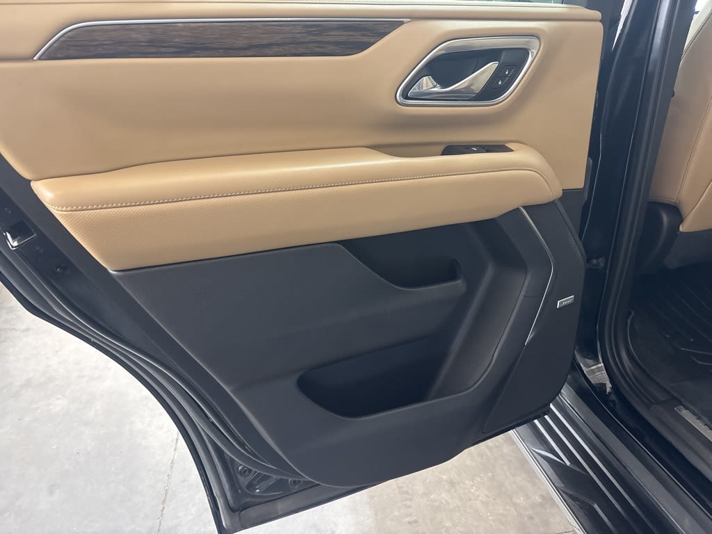 Thumbnail: 2021 Chevrolet Tahoe - 30