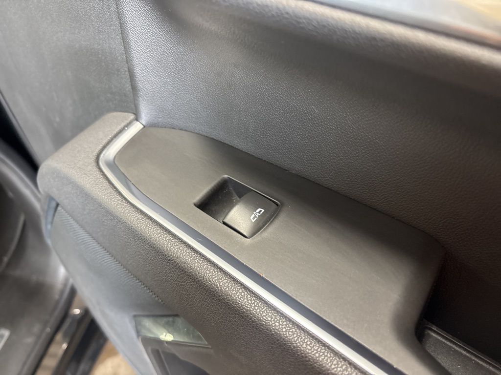 Thumbnail: 2025 GMC Sierra 1500 - 39