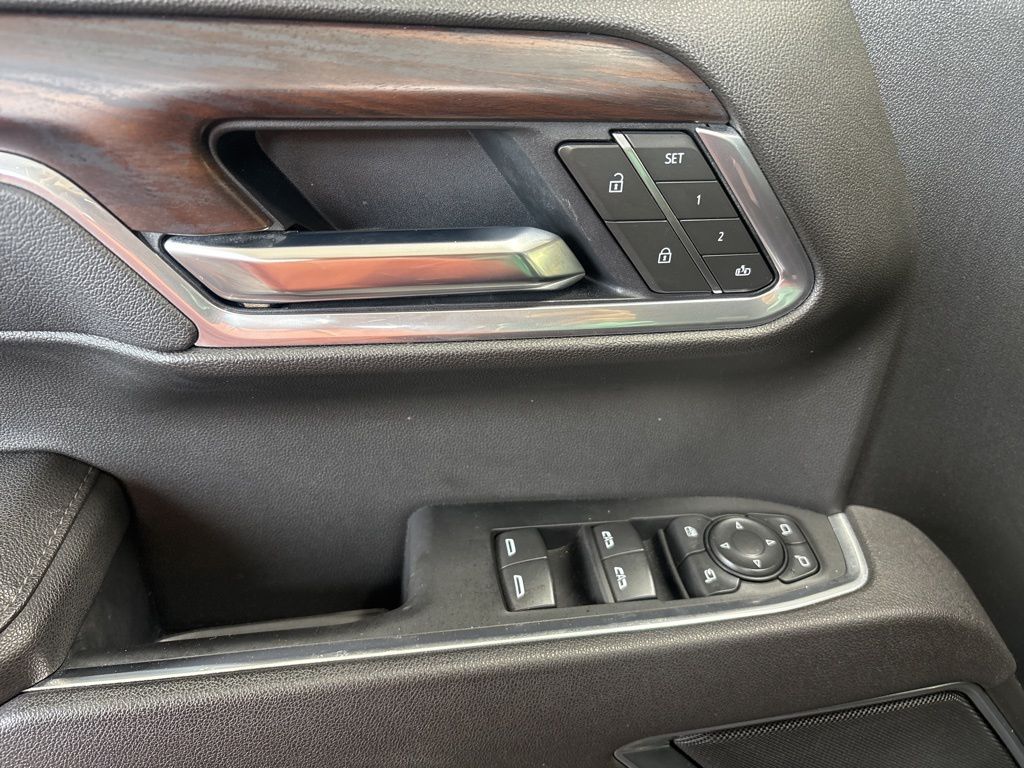 Thumbnail: 2025 GMC Sierra 1500 - 21