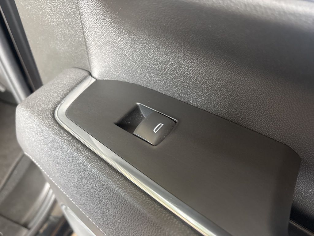 Thumbnail: 2025 GMC Sierra 1500 - 34