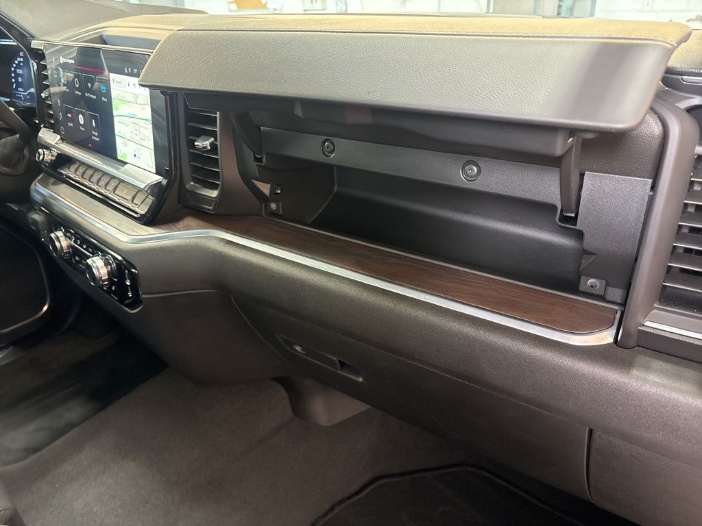 Thumbnail: 2025 GMC Sierra 1500 - 40