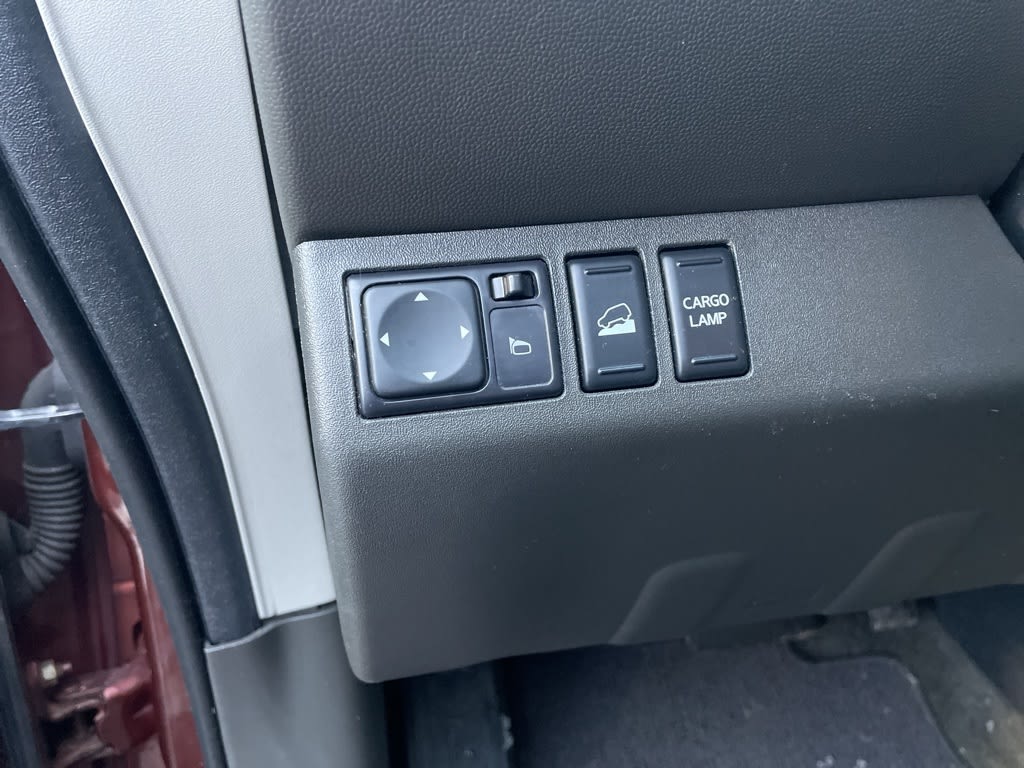 Thumbnail: 2017 Nissan Frontier - 21