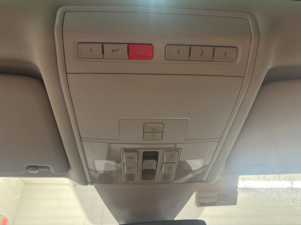 Thumbnail: 2018 Volkswagen Atlas - 30