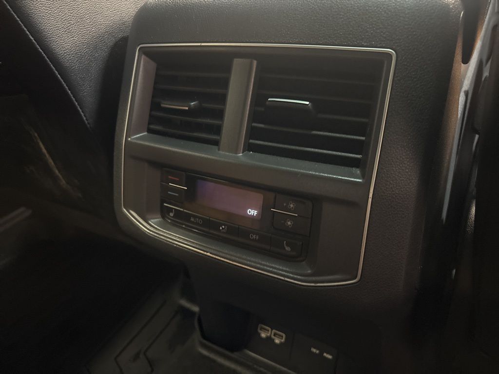 Thumbnail: 2018 Volkswagen Atlas - 42