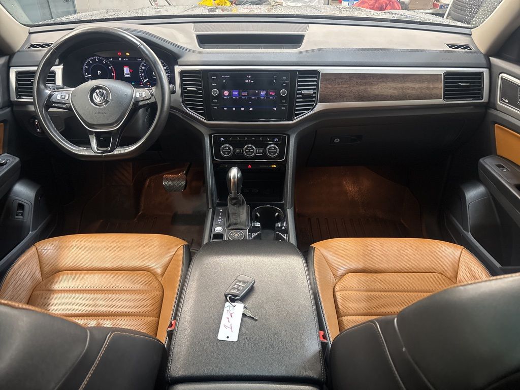 Thumbnail: 2018 Volkswagen Atlas - 11