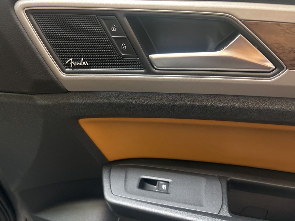 Thumbnail: 2018 Volkswagen Atlas - 44