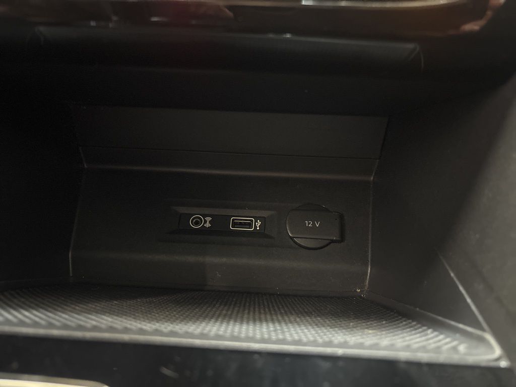 Thumbnail: 2018 Volkswagen Atlas - 28