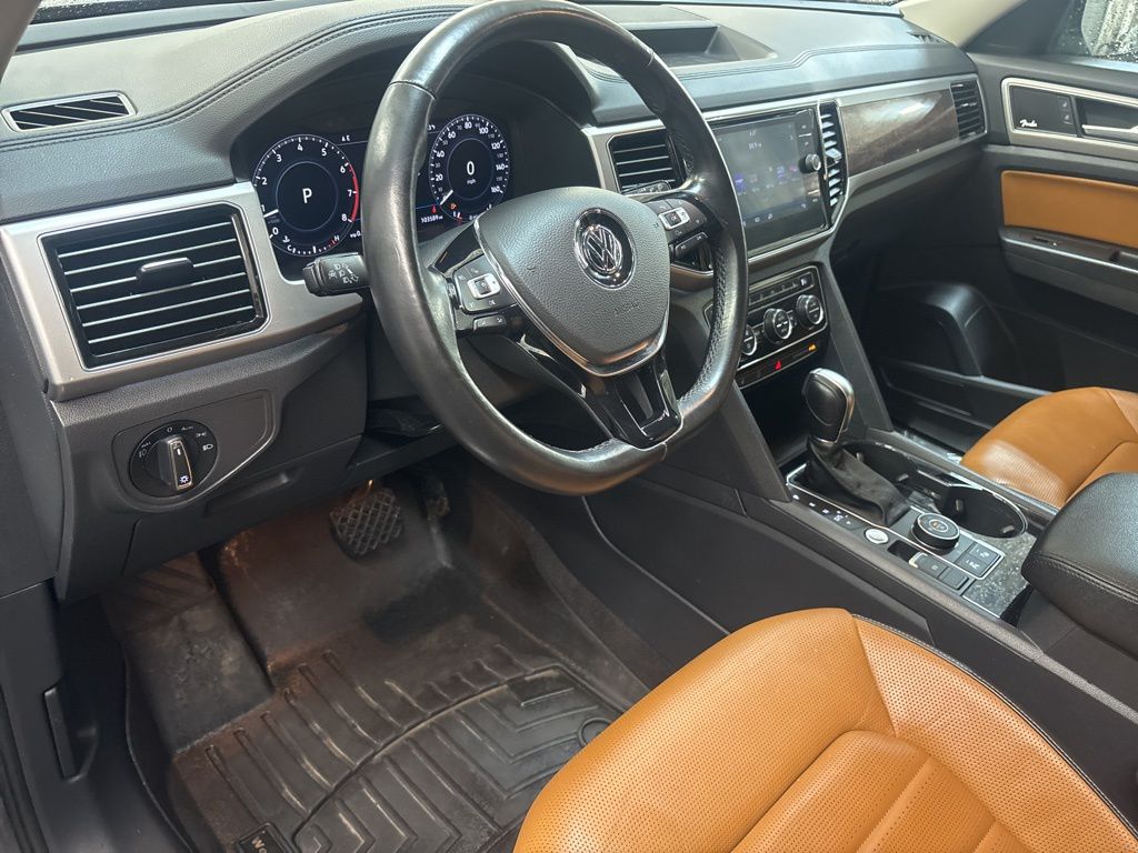 Thumbnail: 2018 Volkswagen Atlas - 2