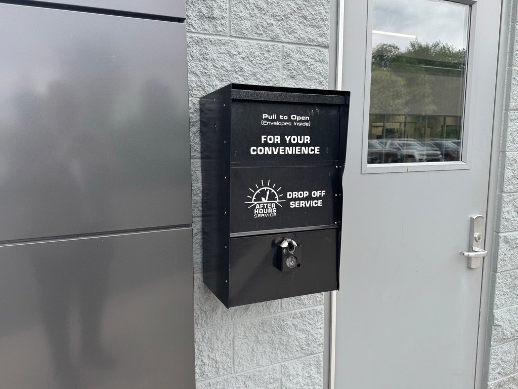 Thumbnail: 2024 Dodge Charger - 4