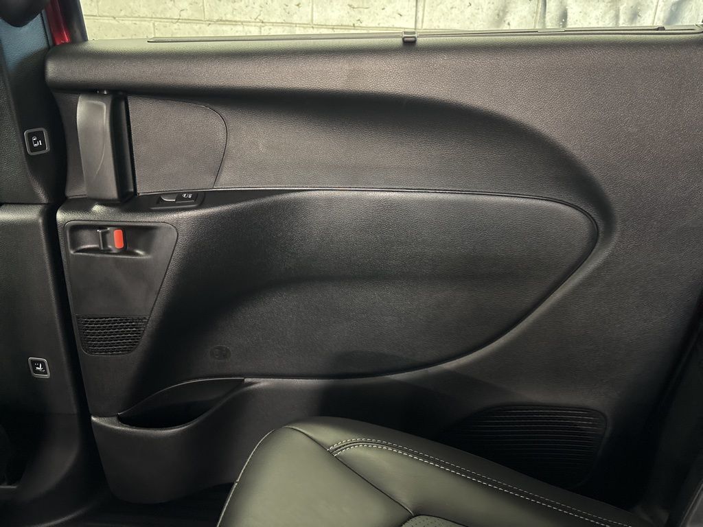 Thumbnail: 2026 Chrysler Pacifica - 35