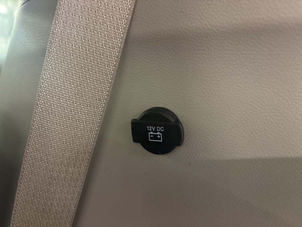 Thumbnail: 2023 Chrysler Pacifica - 33