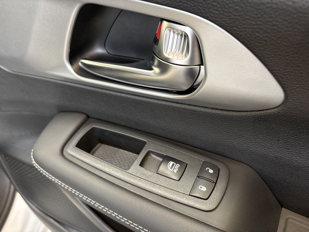Thumbnail: 2026 Chrysler Pacifica - 40