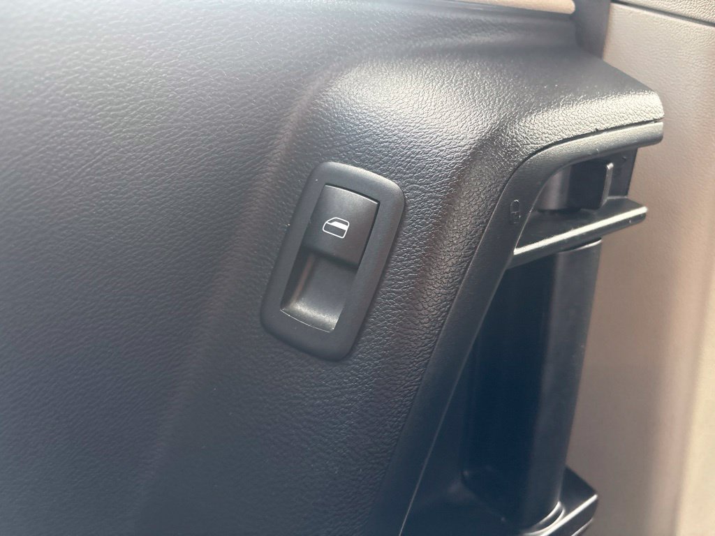 Thumbnail: 2019 Dodge Grand Caravan - 33