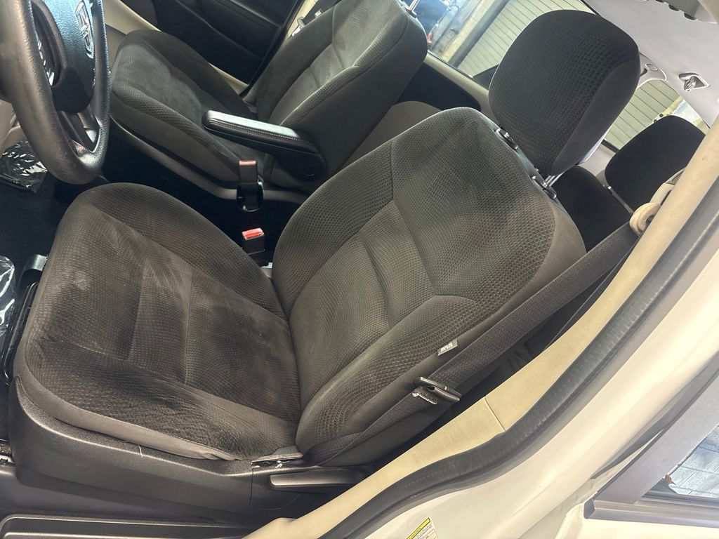 Thumbnail: 2019 Dodge Grand Caravan - 21