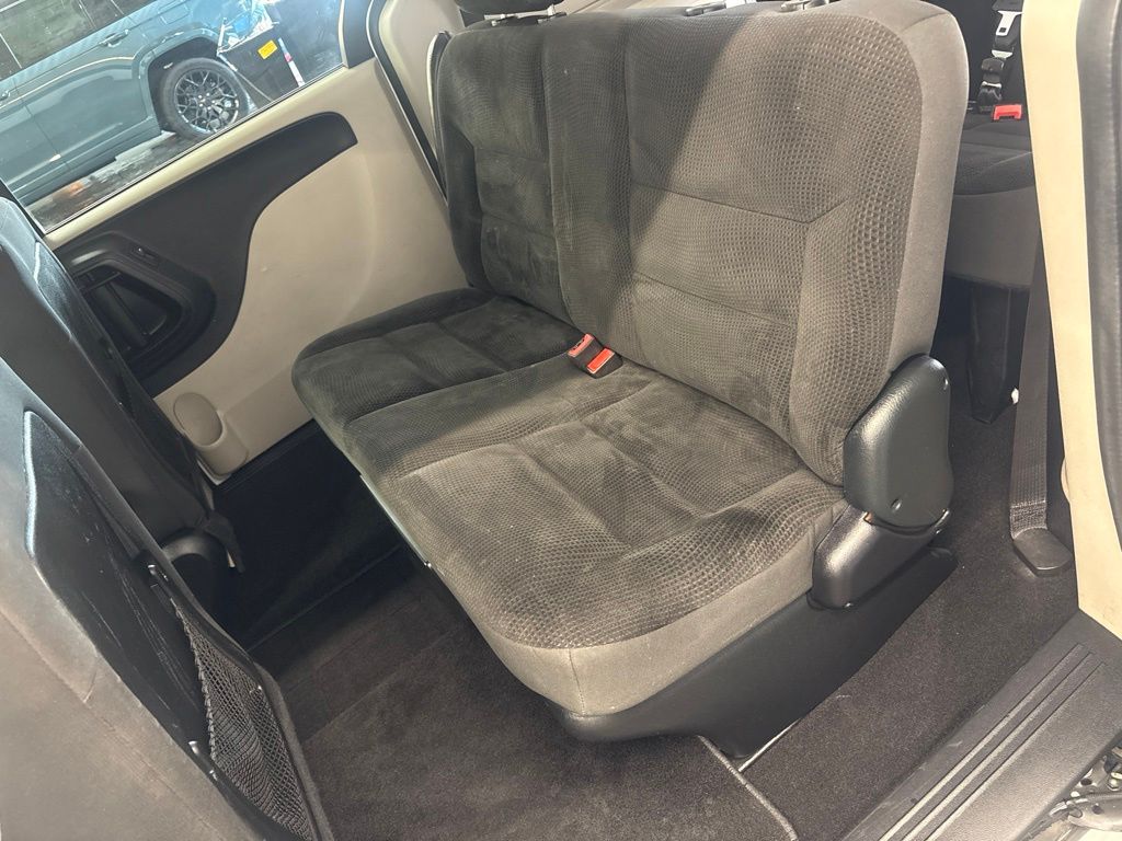 Thumbnail: 2019 Dodge Grand Caravan - 27